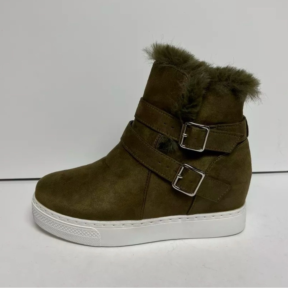 Journee Collection Womens Angelique Hi Top Sneaker Green Size 8 M